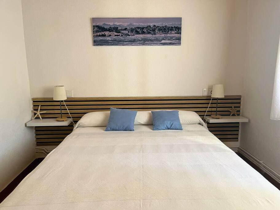 Villa Casa A L'Escala Amb Jardi I Piscina Privada. Extérieur photo