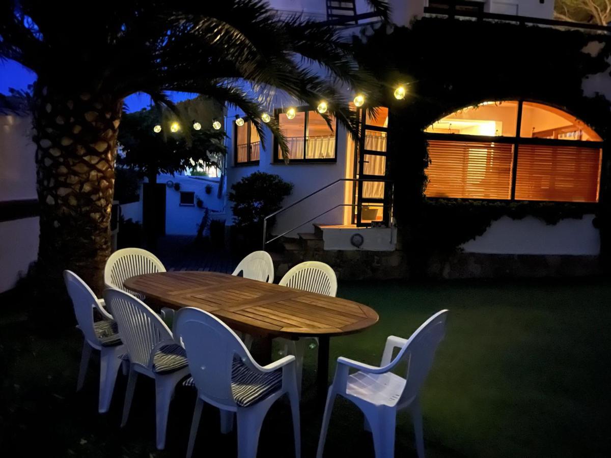 Villa Casa A L'Escala Amb Jardi I Piscina Privada. Extérieur photo
